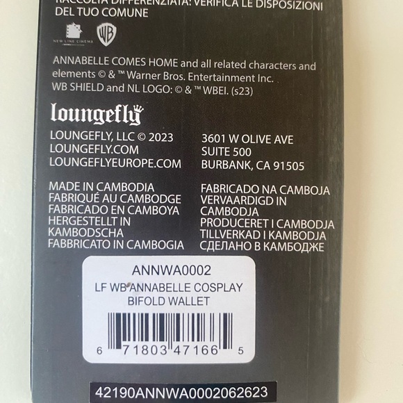 Loungefly The Conjuring Annabelle Cosplay Bifold Wallet - Picture 4 of 10